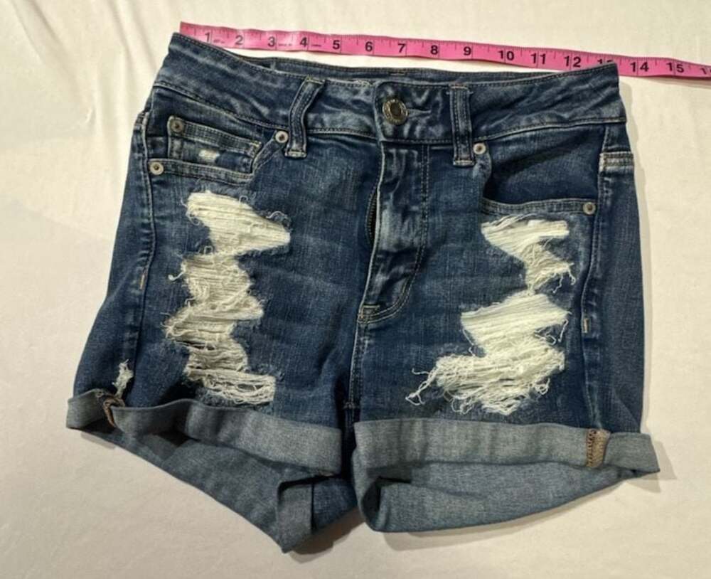 N460 American Eagle Hi-Rise Shortie Denim Shorts Size 4